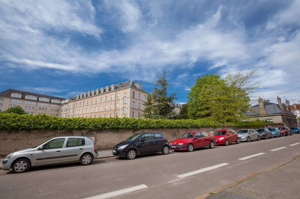 Photo of Outdoor in Faubourg Sud