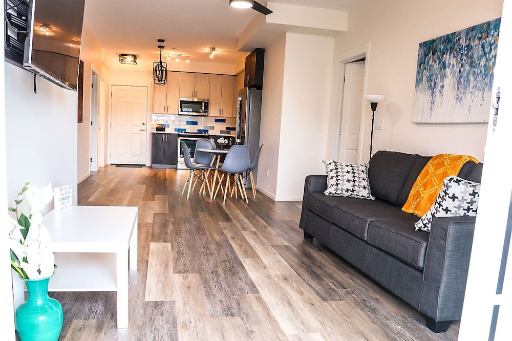 Photo of Livingroom in Sage Hill