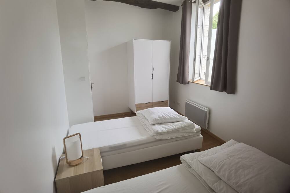 Photo of Bedroom in Beaugency