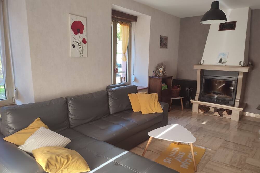 Photo of Livingroom in Miellin
