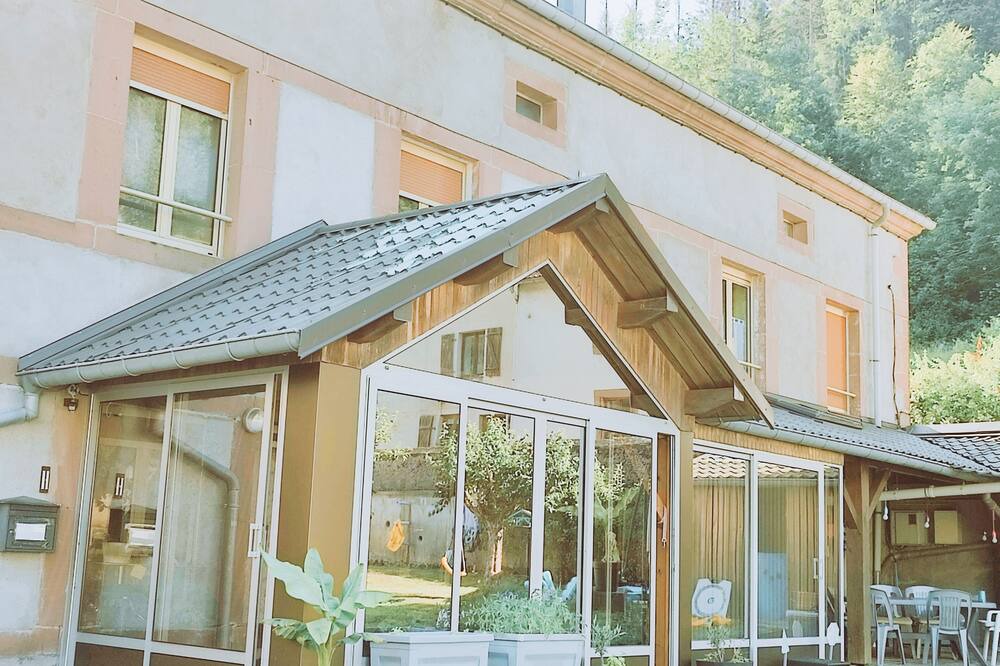 Photo of Outdoor in Miellin