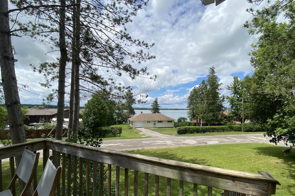 Photo of Patio Balcony in Scugog