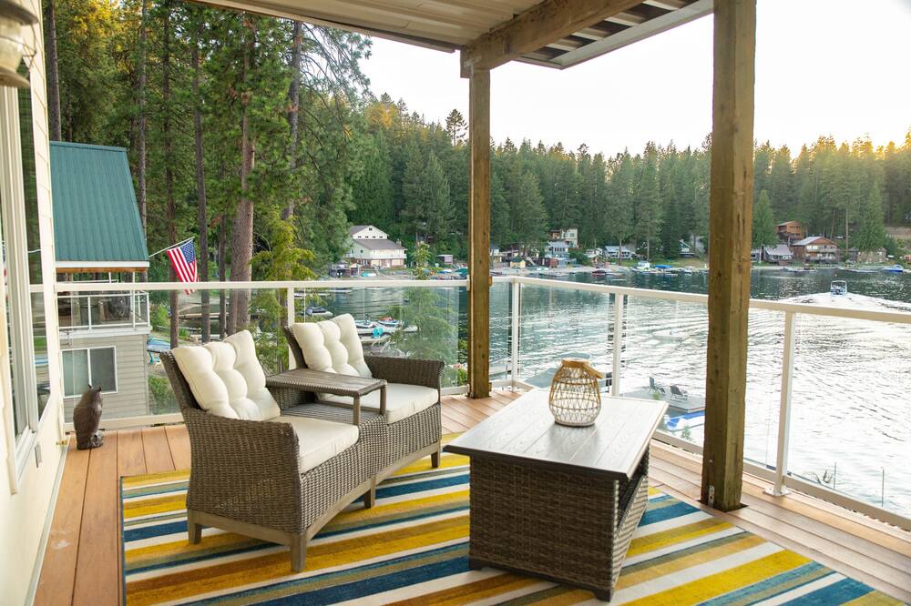 Photo of Bedroom in Loon Lake