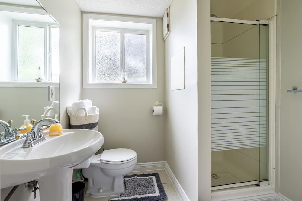 Photo of Bathroom in Abbotsford