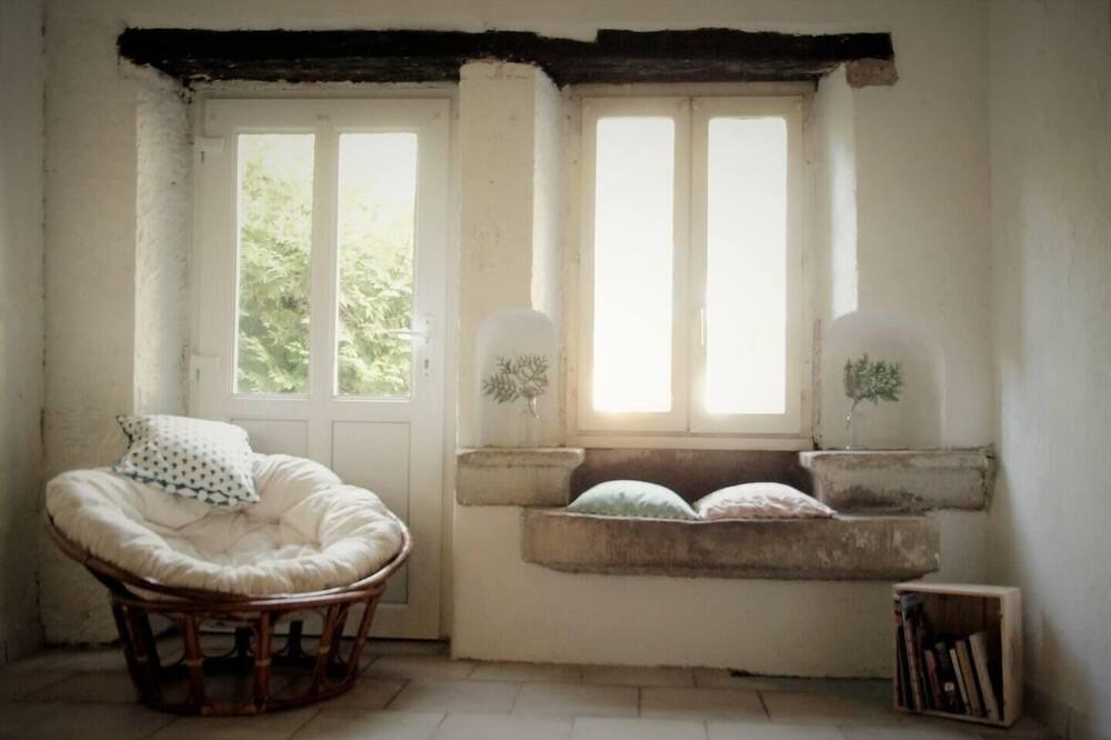 Photo of Others in Plancher-Bas