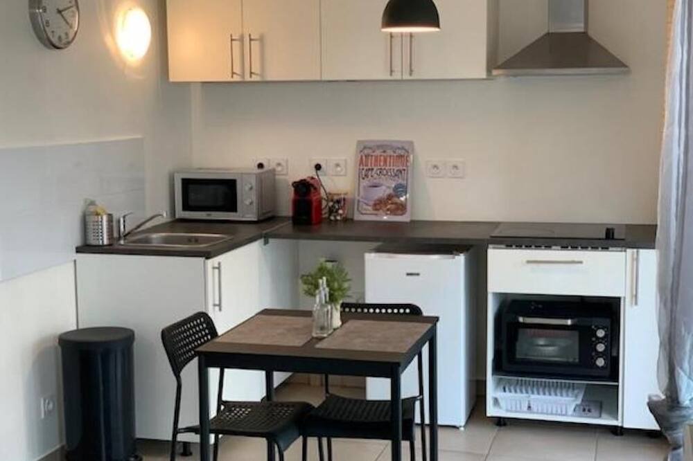 Photo of Kitchen in Pont de Vivaux