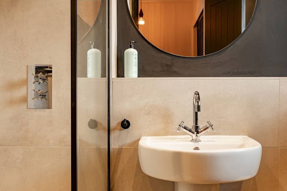 Photo of Bathroom in Hoole