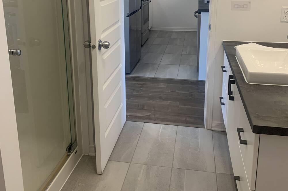 Photo of Bathroom in Aylmer