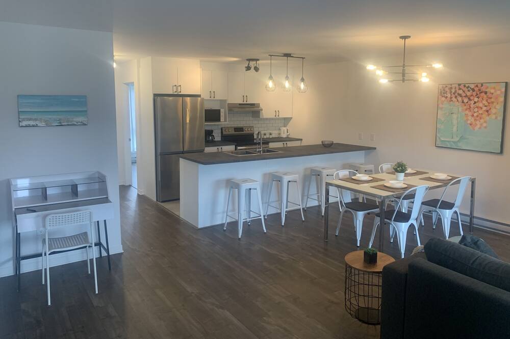 Photo of Kitchen in Aylmer