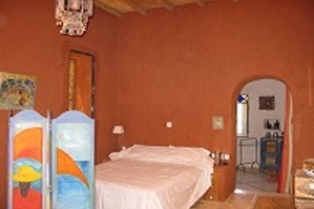 Photo of Bedroom in Ksar el Borj