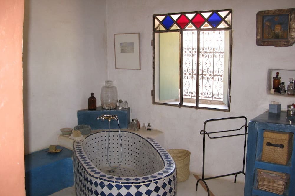 Photo of Others in Ksar el Borj