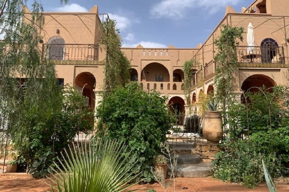 Photo of Outdoor in Ksar el Borj