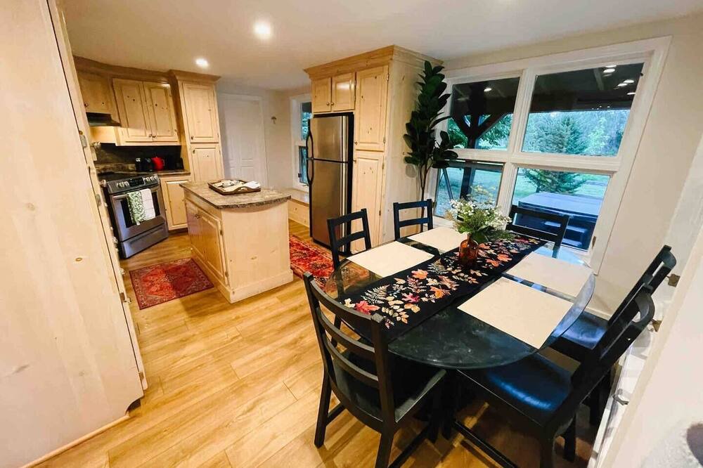 Photo of Kitchen in Hubley