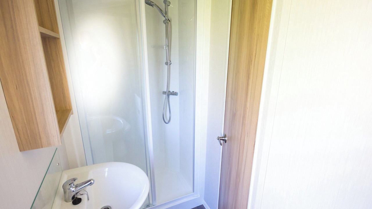 Photo of Bathroom in Rookley