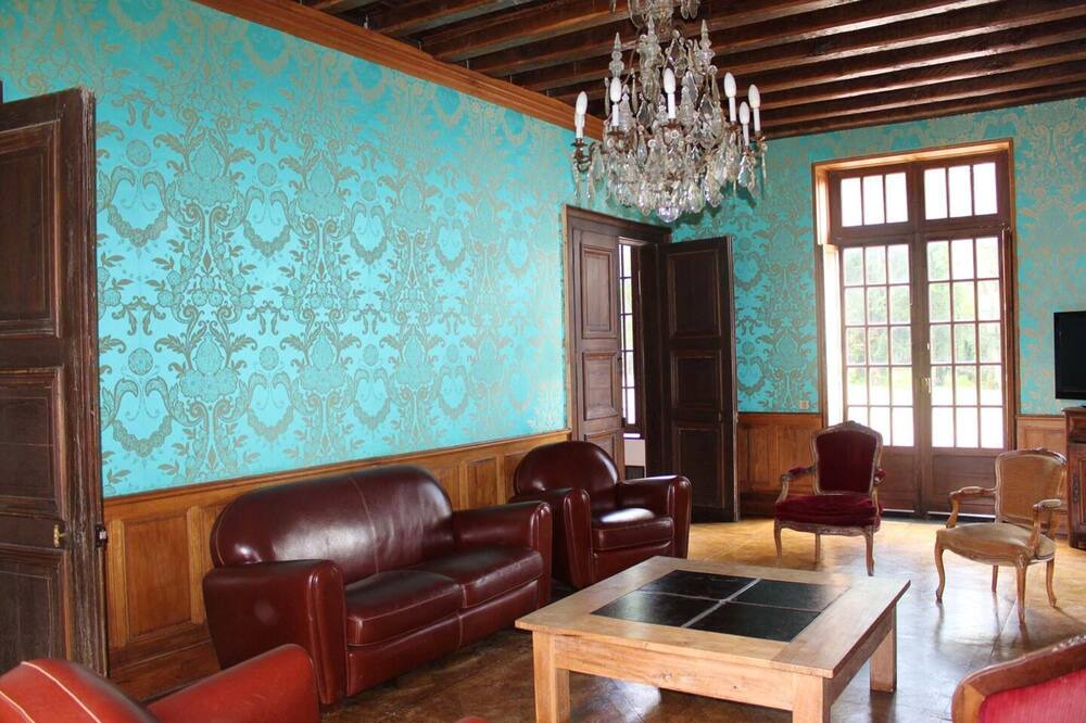 Photo of Livingroom in Messas