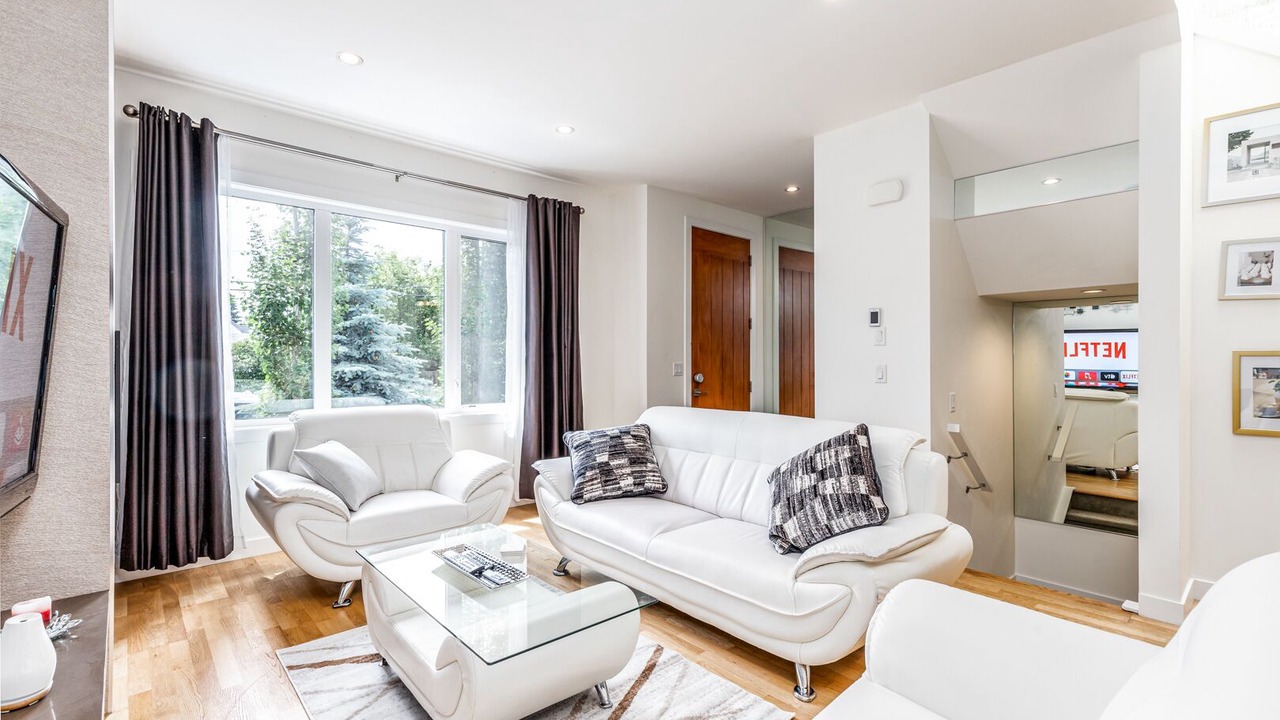 Photo of Livingroom in Kensington