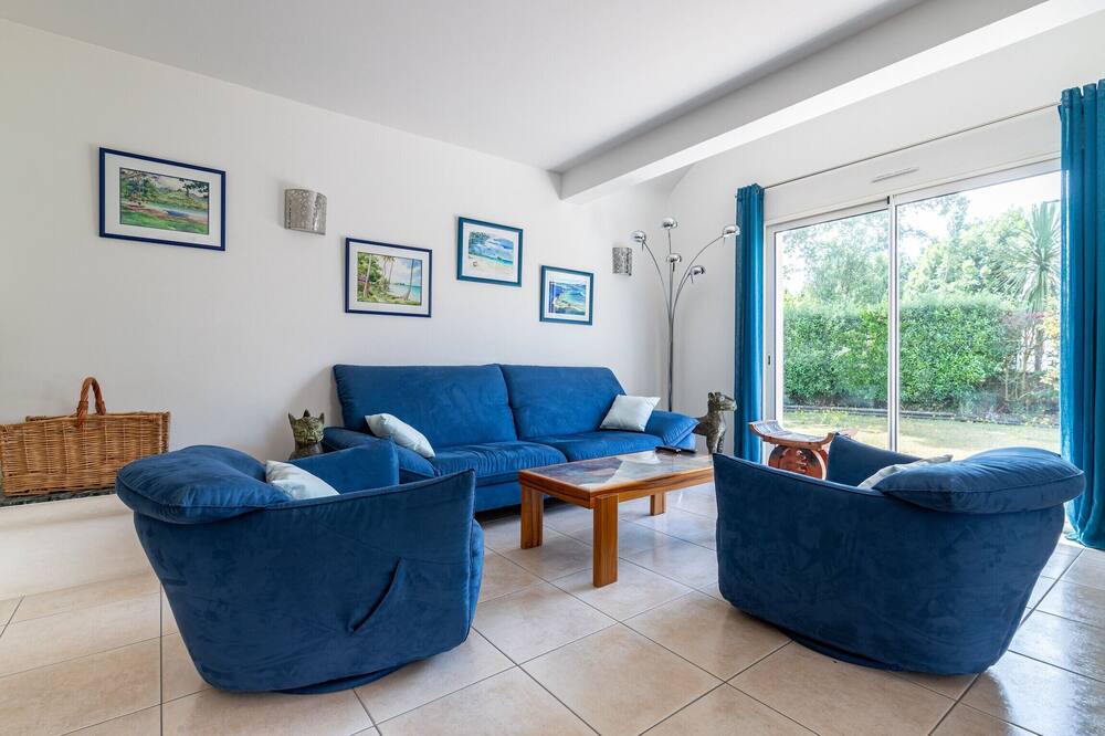 Photo of Livingroom in Larmor-Baden