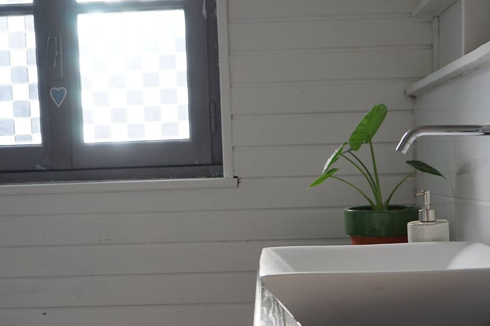 Photo of Bathroom in Coutances