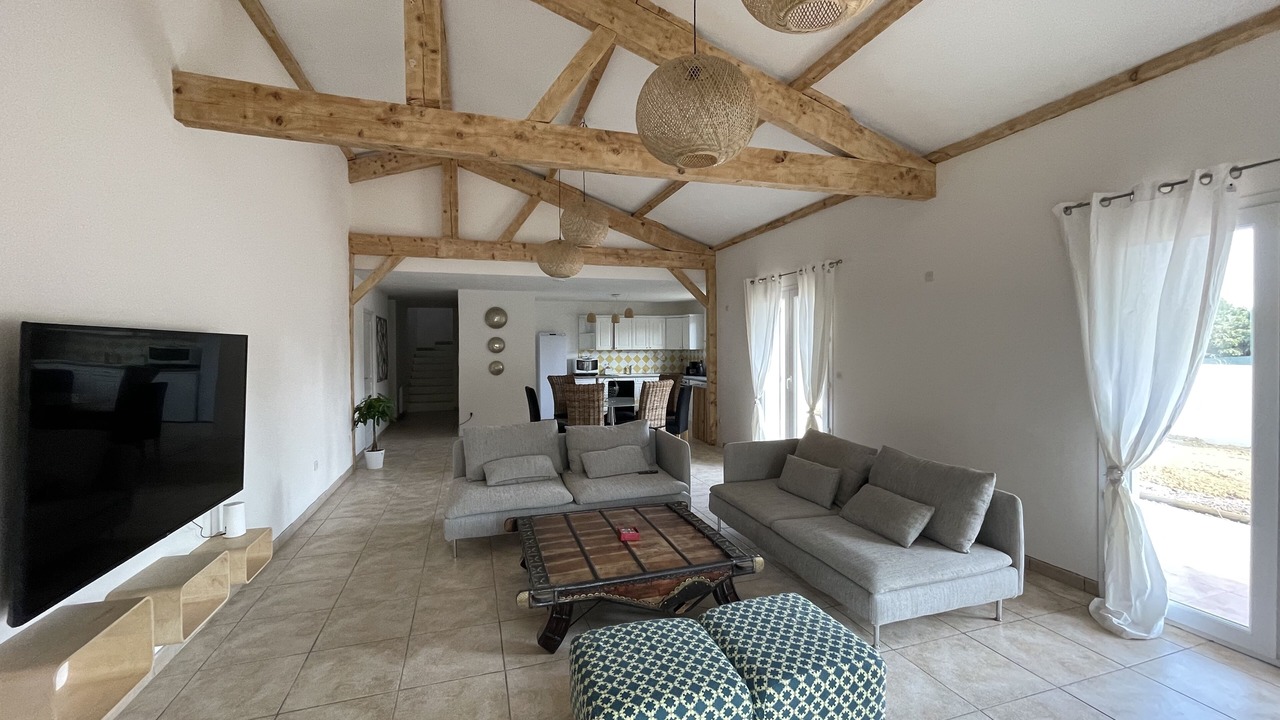 Photo of Livingroom in Plaissan