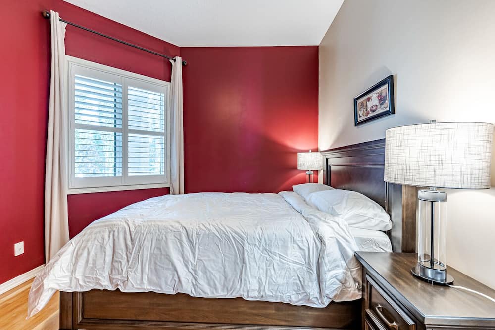 Photo of Bedroom in West Edmonton