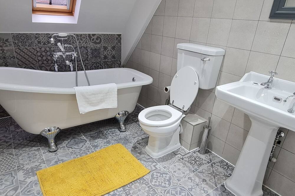 Photo of Bathroom in Sutton Coldfield