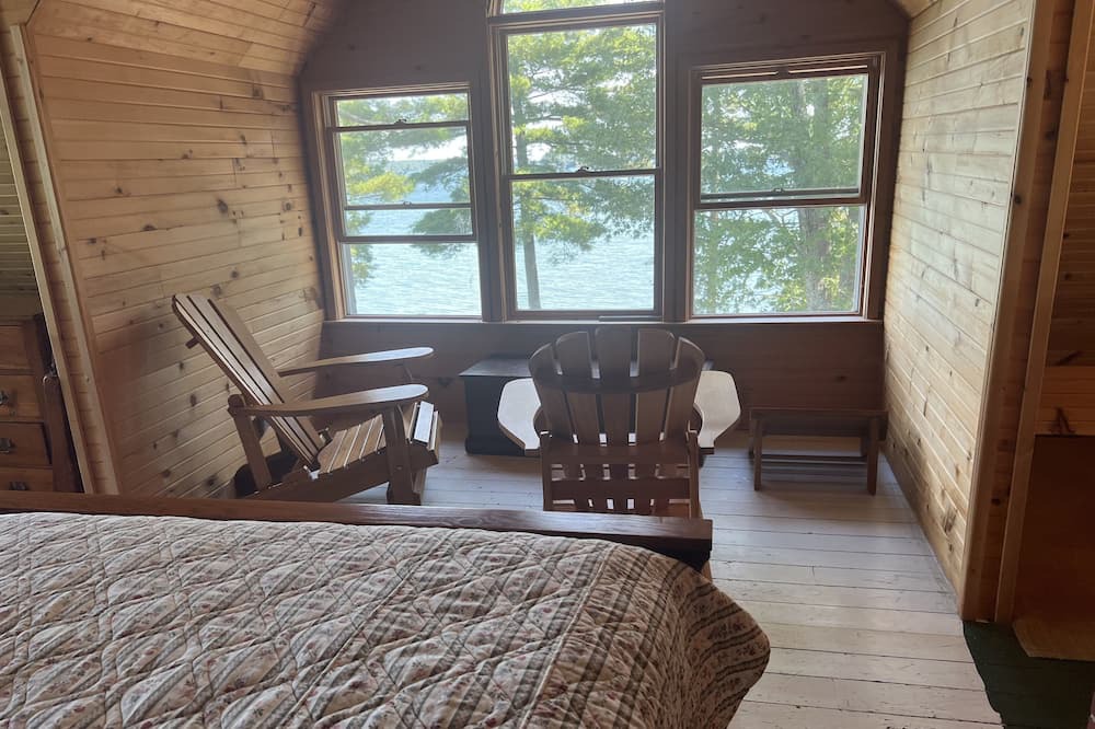 Photo of Bedroom in Leeds and the Thousand Islands
