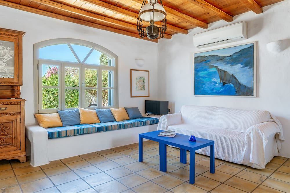 Photo of Livingroom in Glisidia