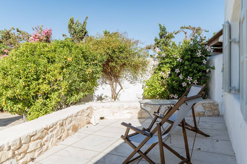 Photo of Outdoor in Glisidia