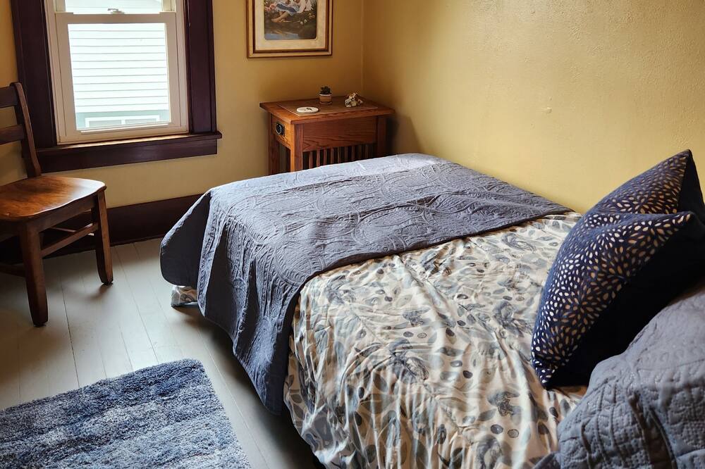 Photo of Bedroom in Marshland
