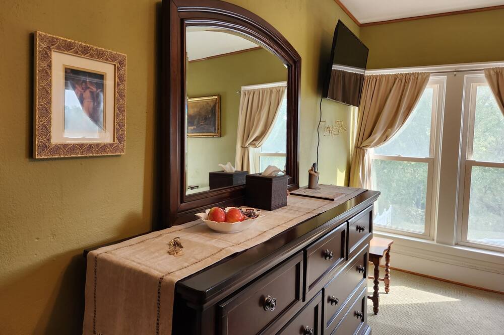 Photo of Bathroom in Marshland