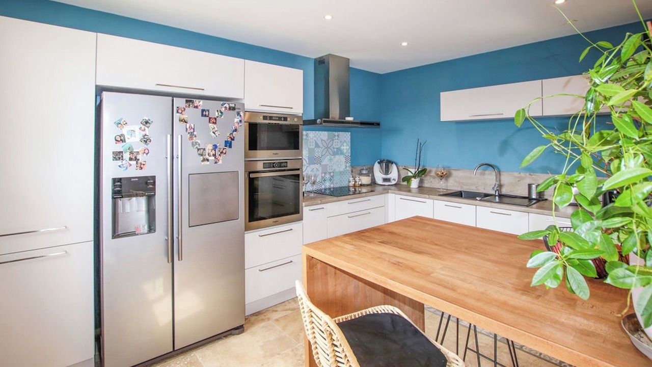 Photo of Kitchen in Caumont-sur-Durance
