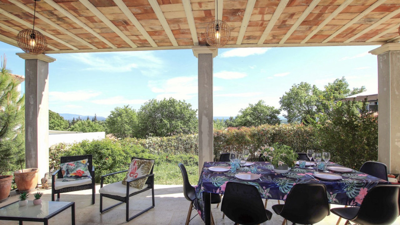 Photo of Outdoor in Caumont-sur-Durance