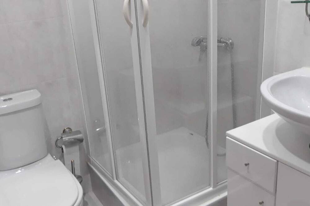 Photo of Bathroom in Rates
