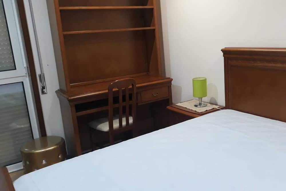 Photo of Bedroom in Rates