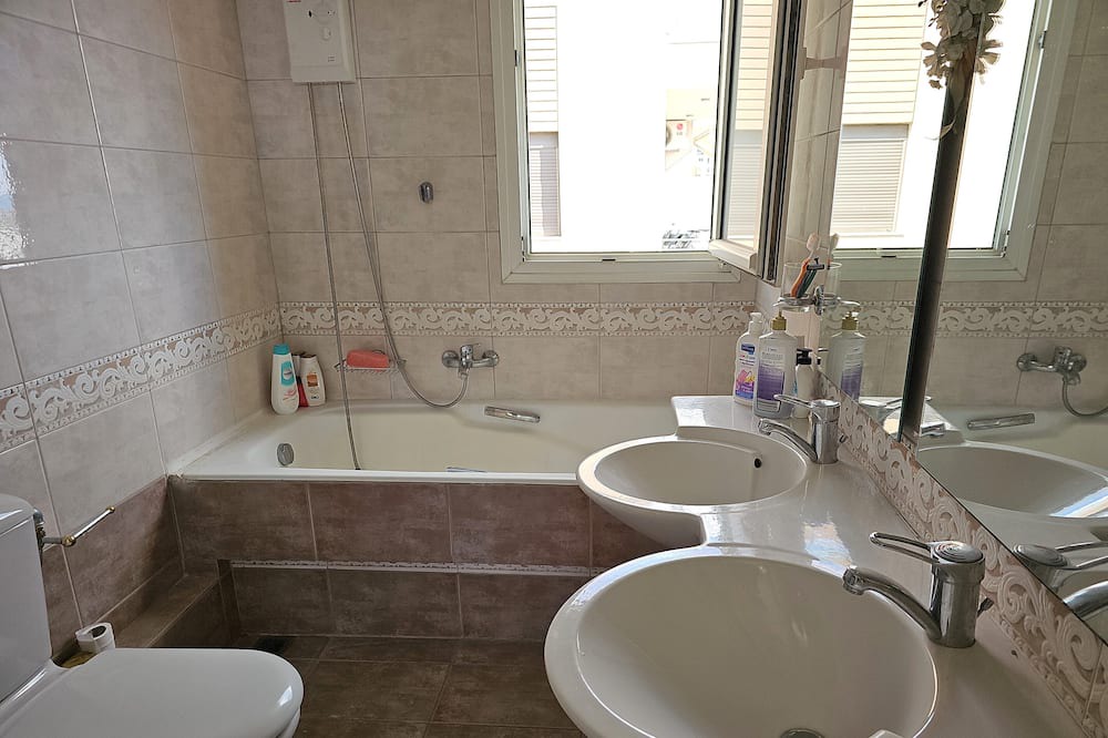 Photo of Bathroom in Panorama