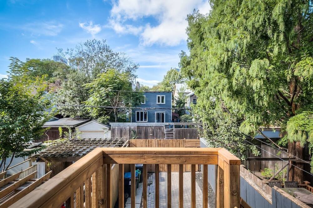Photo of Outdoor in Cabbagetown South