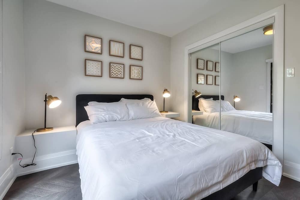 Photo of Bedroom in Cabbagetown South