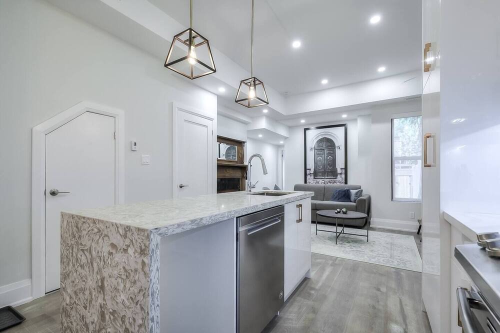 Photo of Kitchen in Cabbagetown South