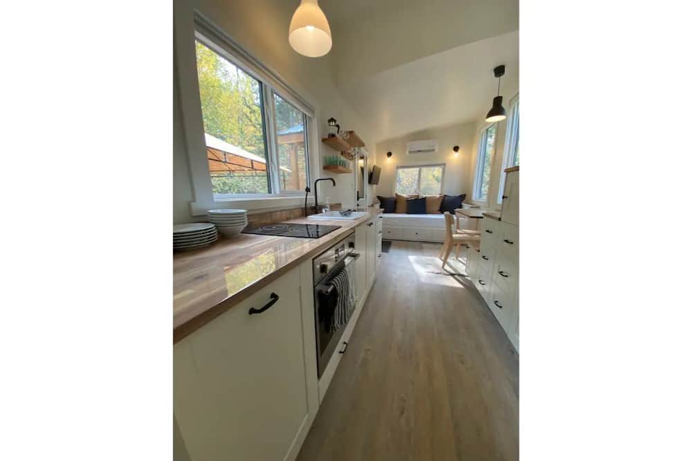 Photo of Kitchen in Central Kootenay