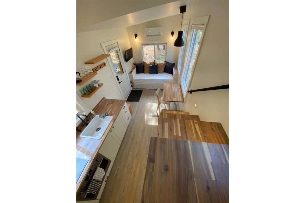 Photo of Kitchen in Central Kootenay