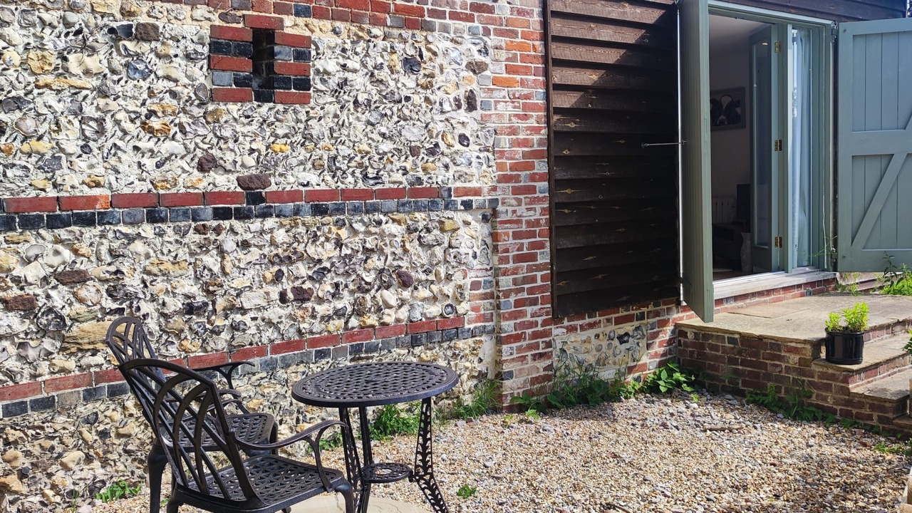Photo of Outdoor in Etchinghill