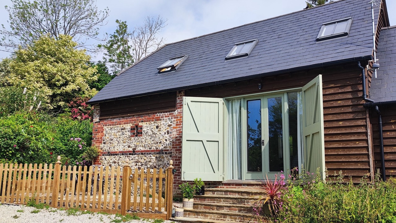 Photo of Outdoor in Etchinghill