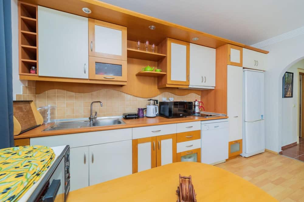 Photo of Kitchen in Altnkum Mahallesi