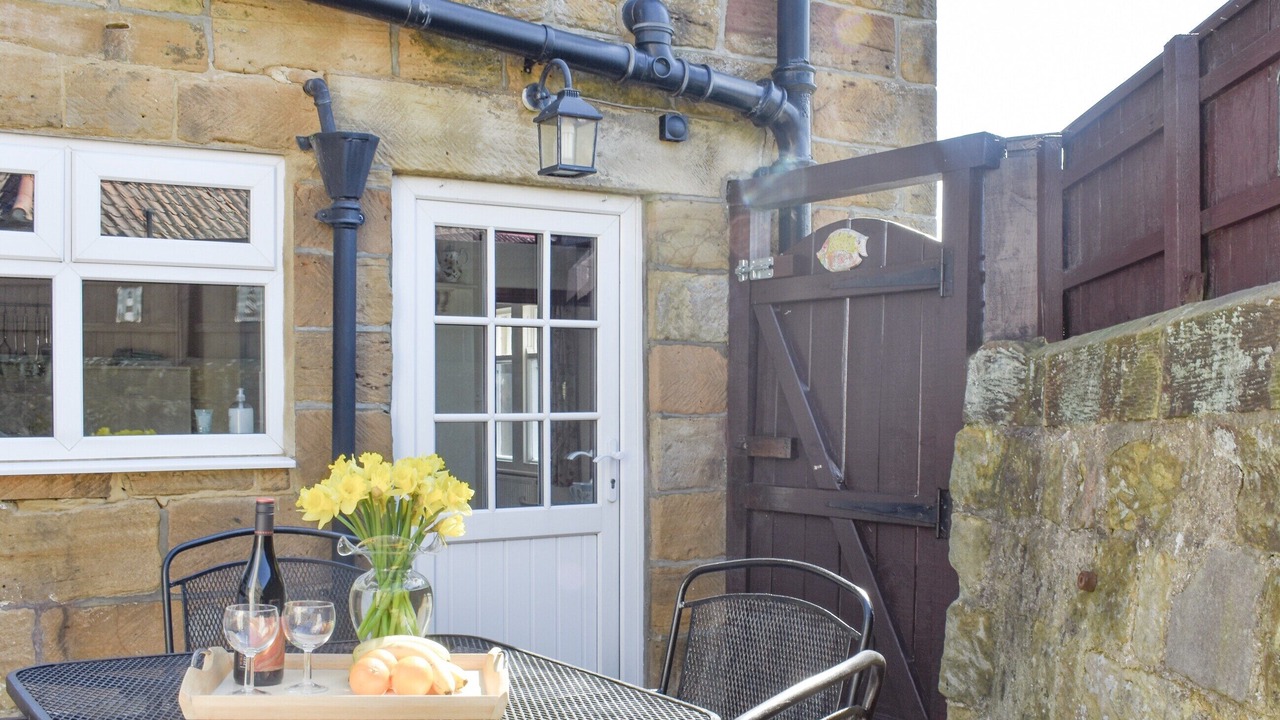 Photo of Buildings in Fylingthorpe