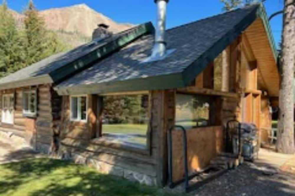 Photo of Outdoor in Silver Gate