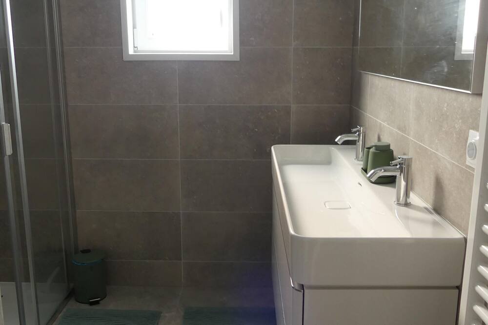 Photo of Bathroom in Oldebroek