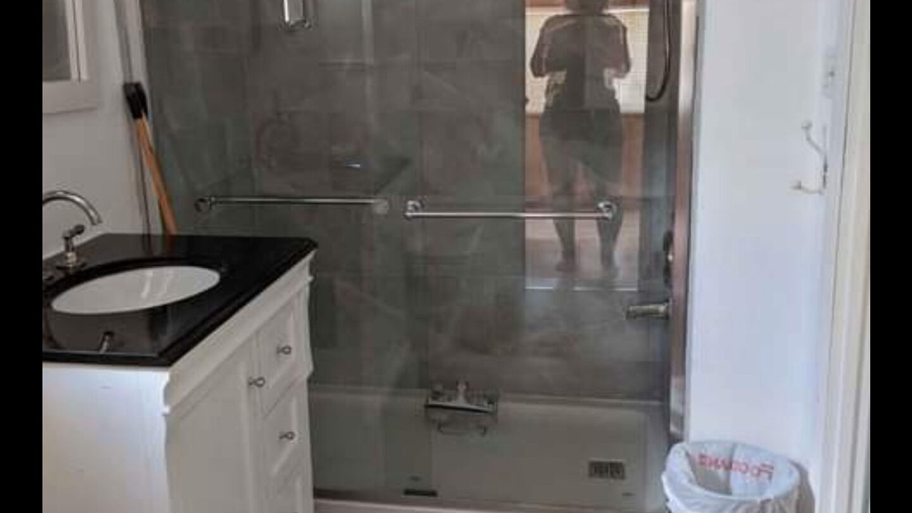 Photo of Bathroom in Port Stanley