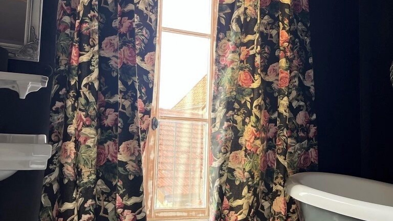 Photo of Bathroom in Flavigny-sur-Ozerain