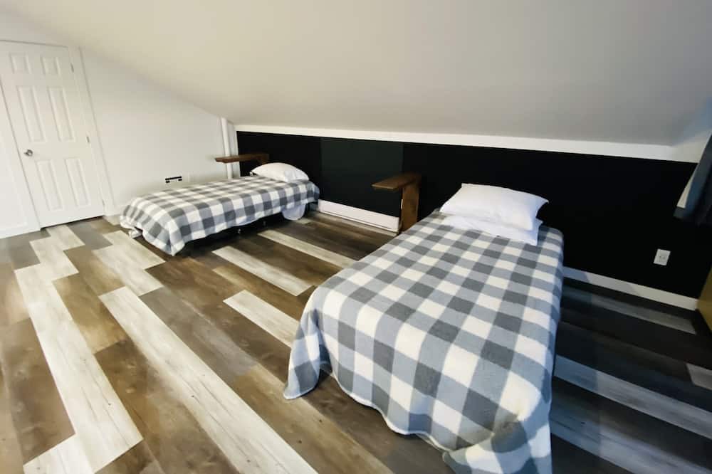 Photo of Bedroom in Essa