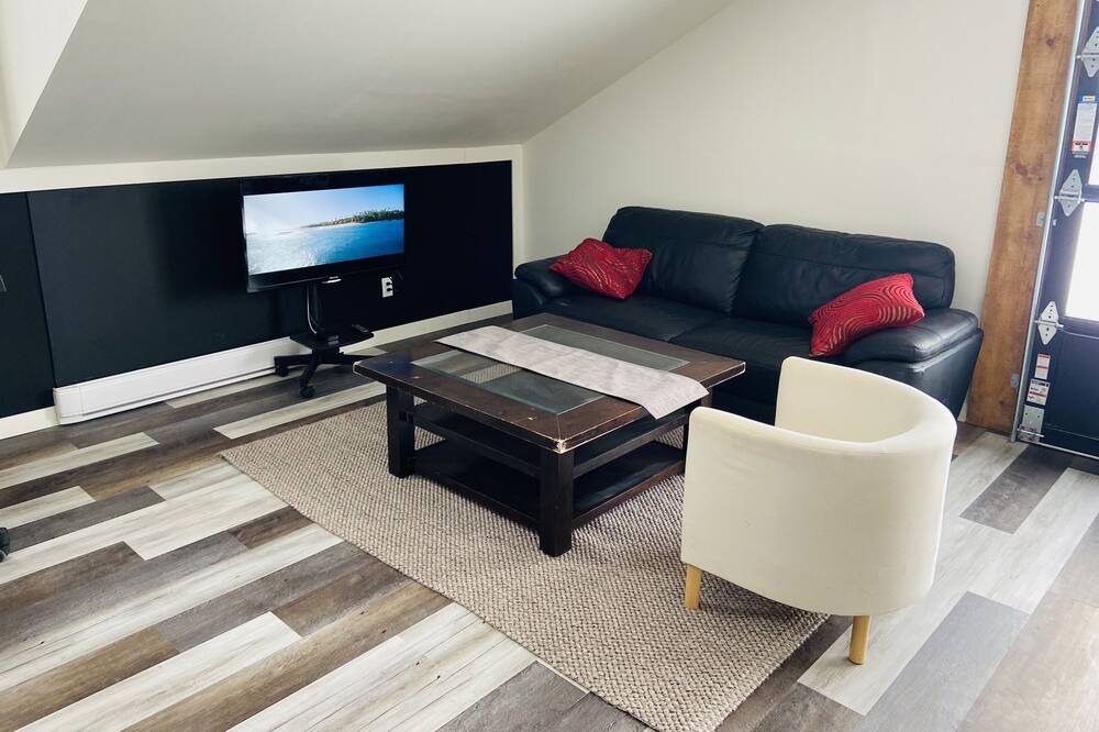 Photo of Livingroom in Essa